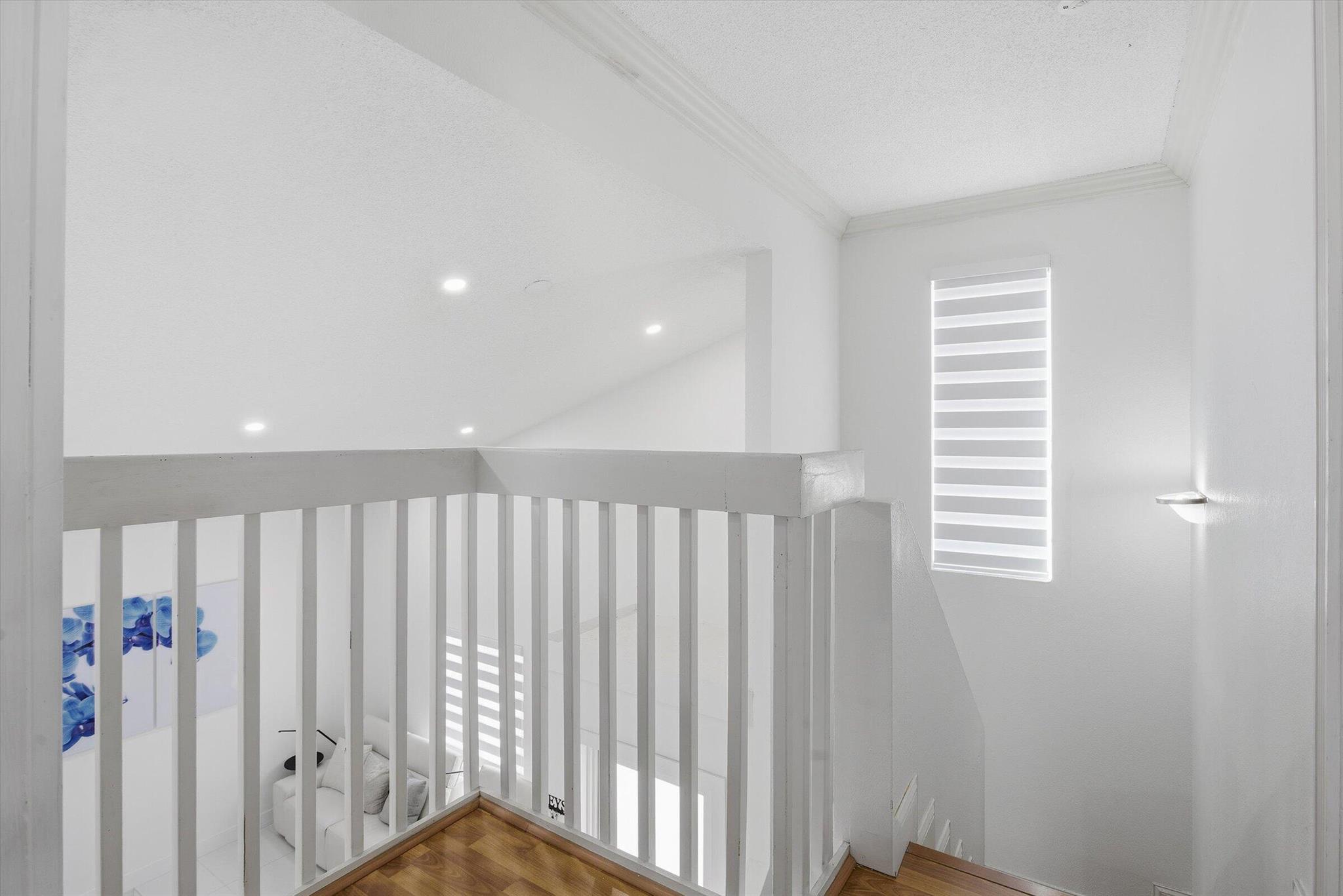 COUNTRY LAKE HOMES 1ST AD - Residential