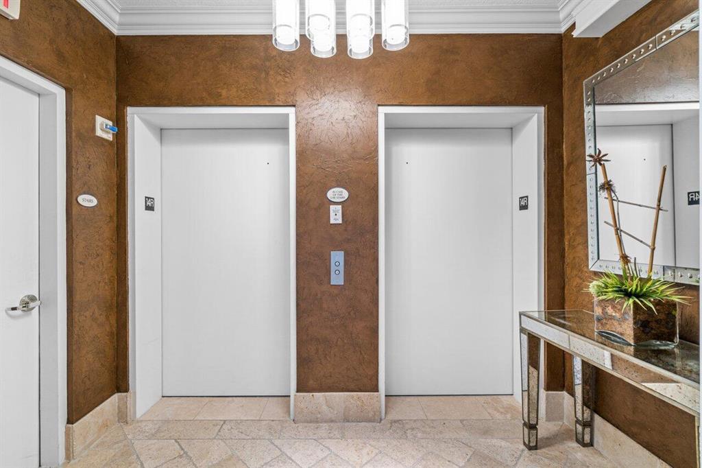 TOSCANA SOUTH CONDO - Residential