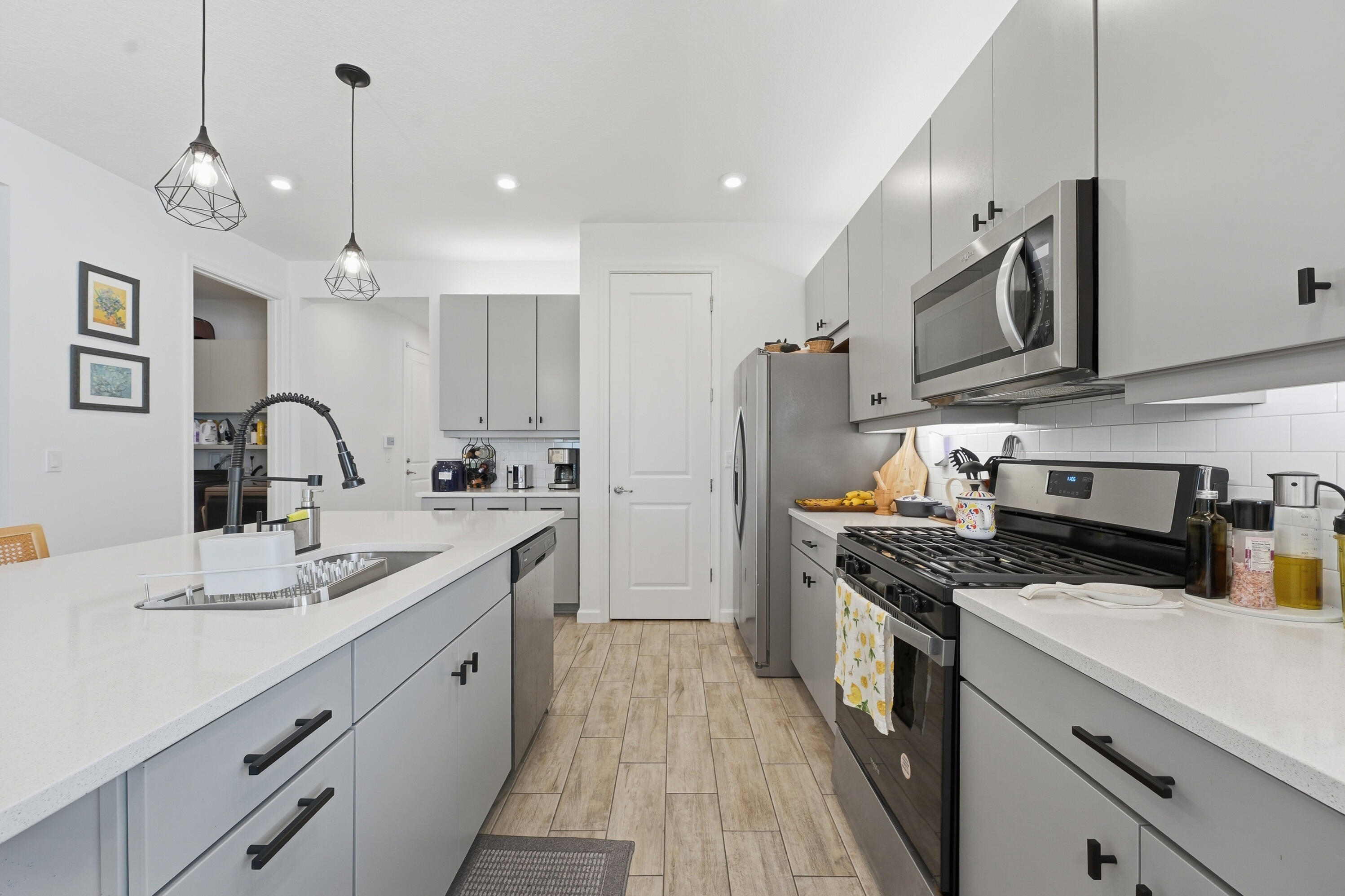 EMERY Tradition - Residential