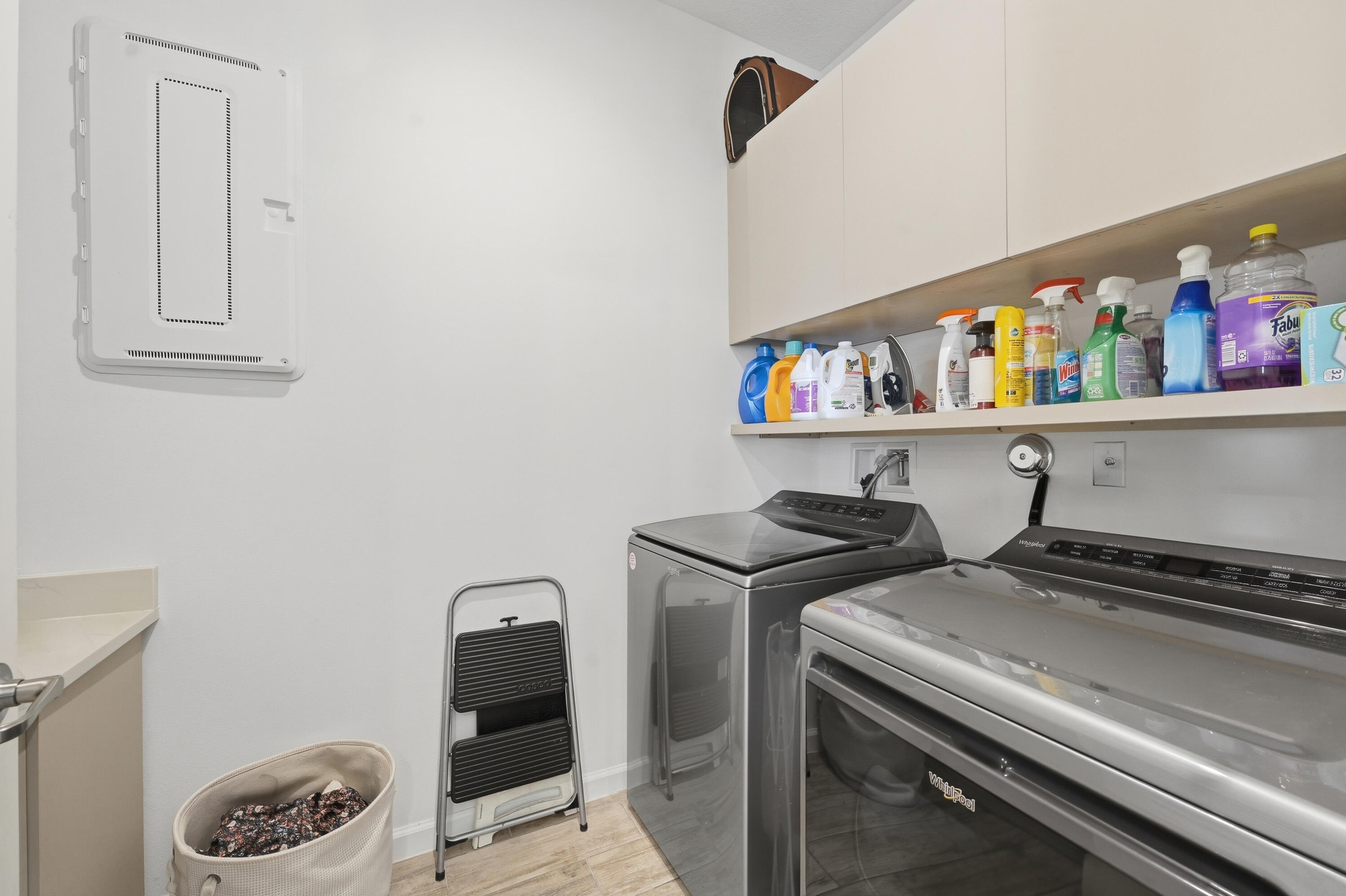 EMERY Tradition - Residential