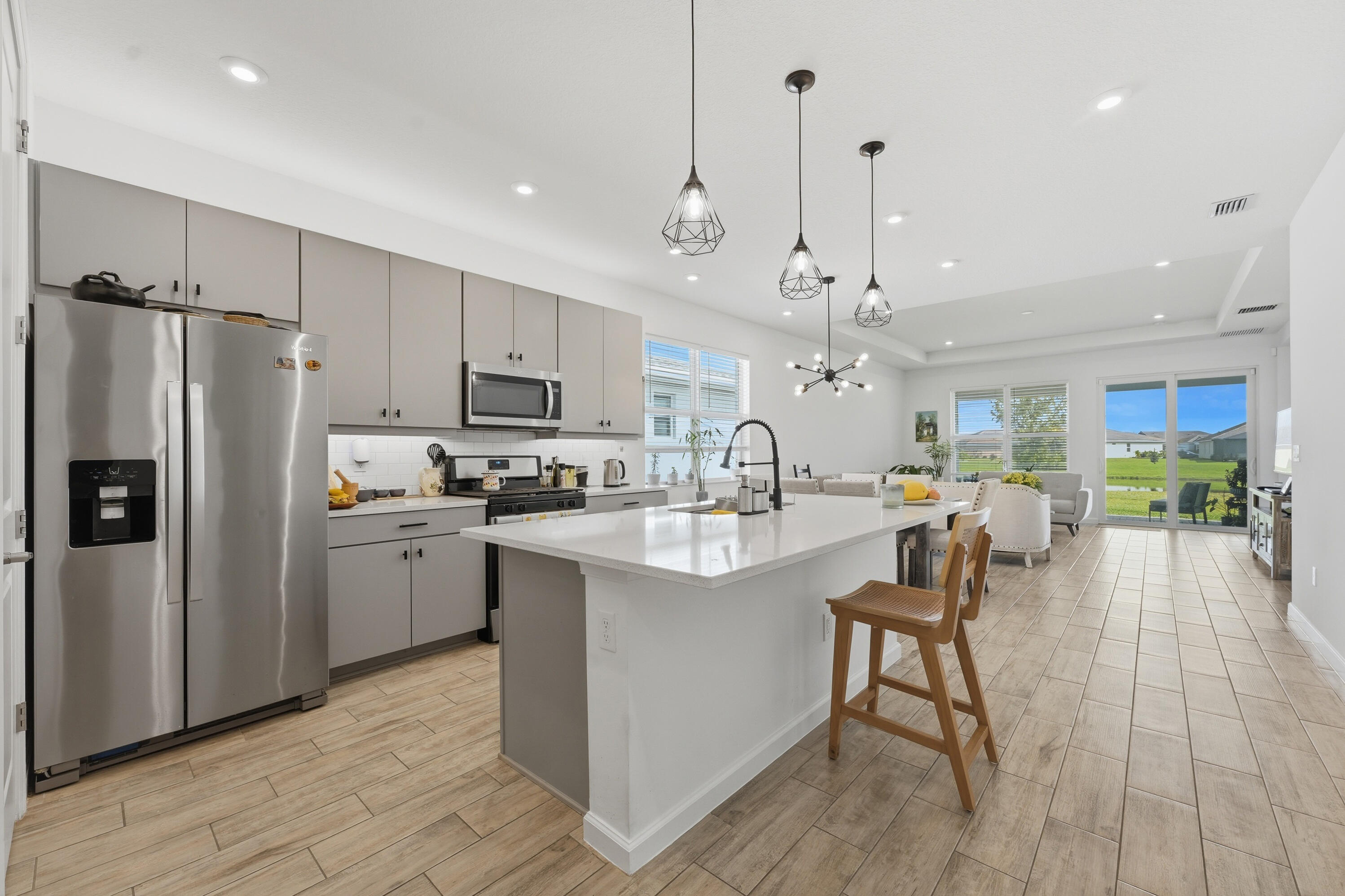 EMERY Tradition - Residential