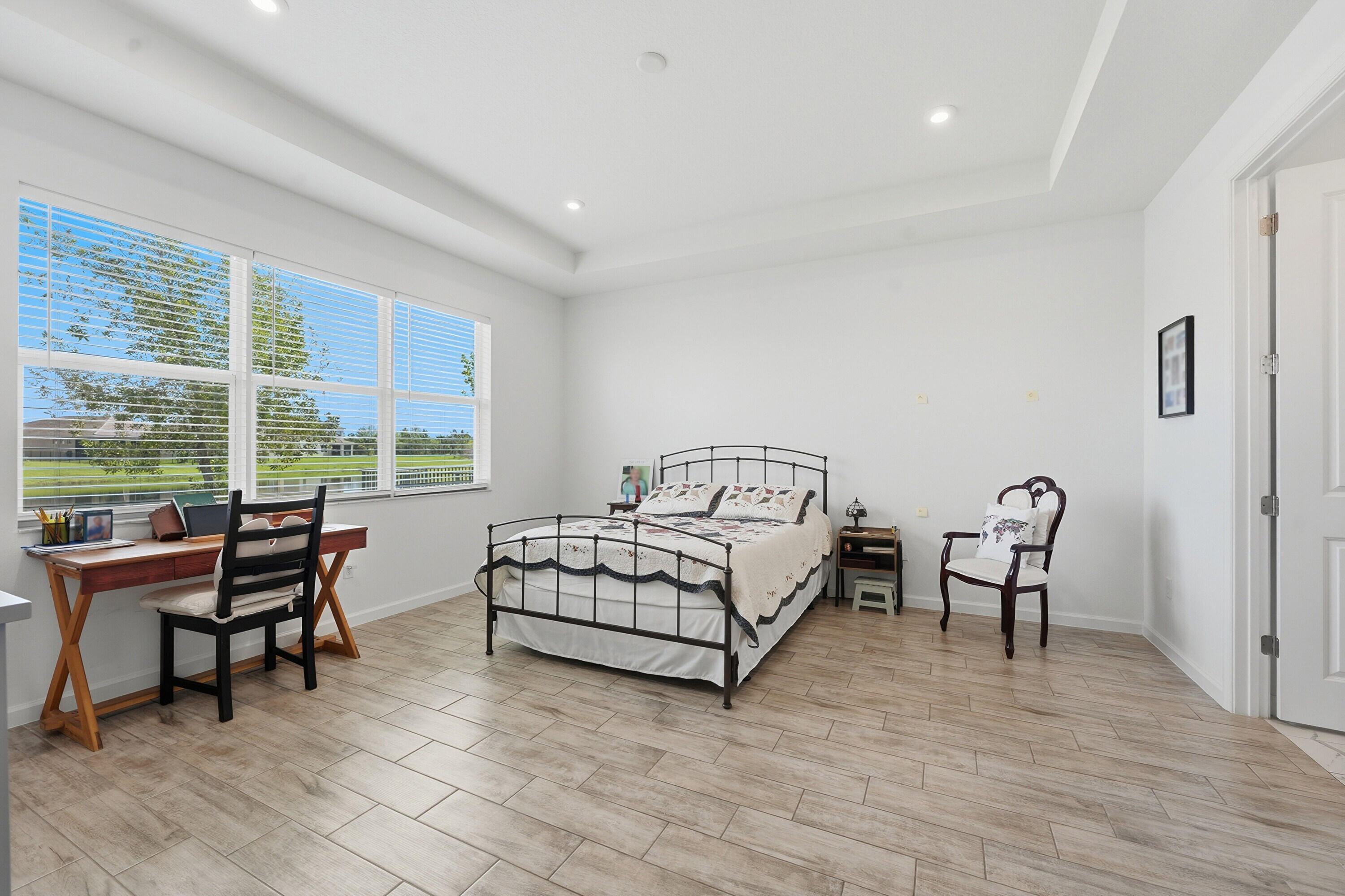 EMERY Tradition - Residential