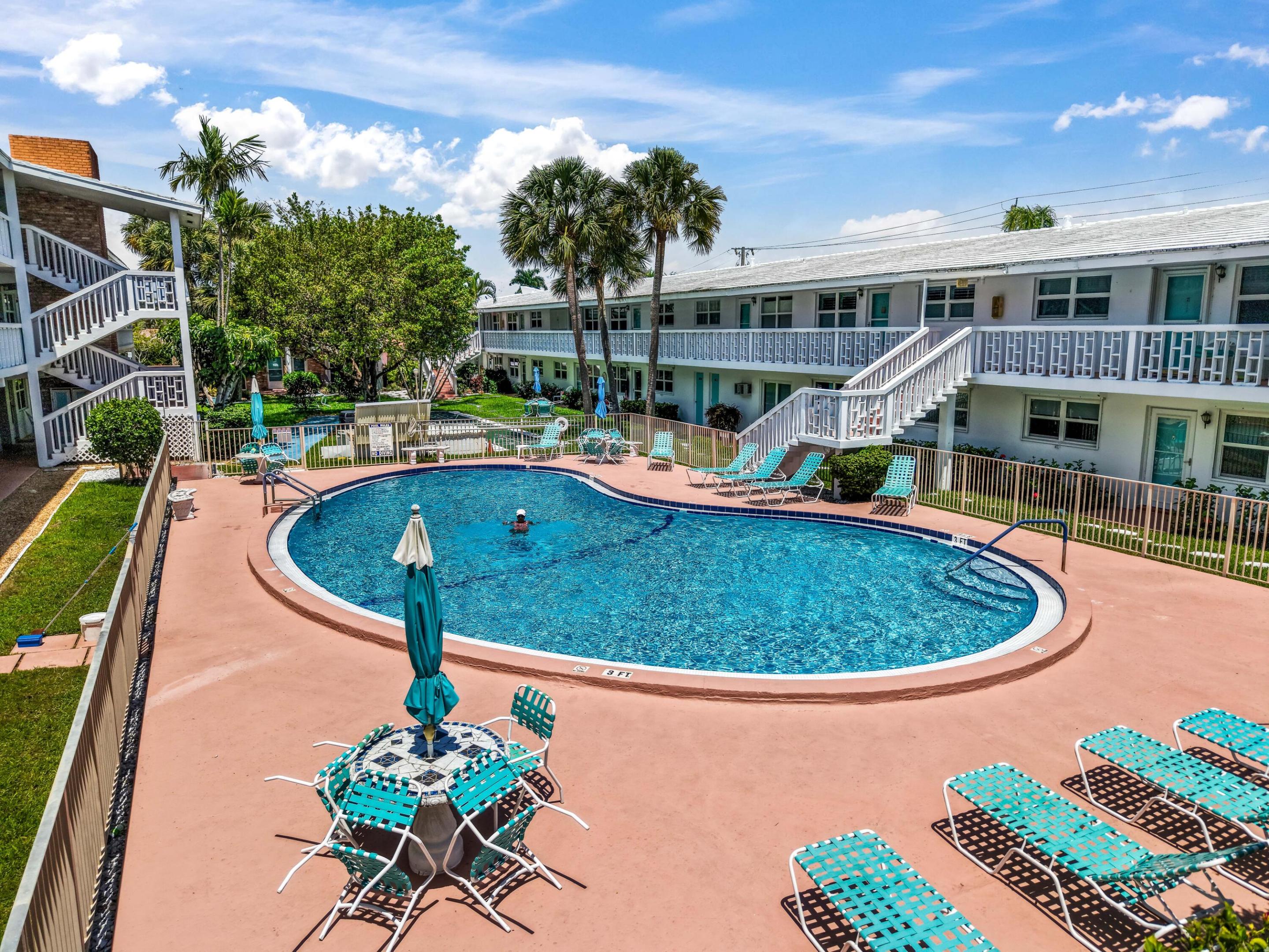 LEISURE BY THE SEA CONDO - Residential