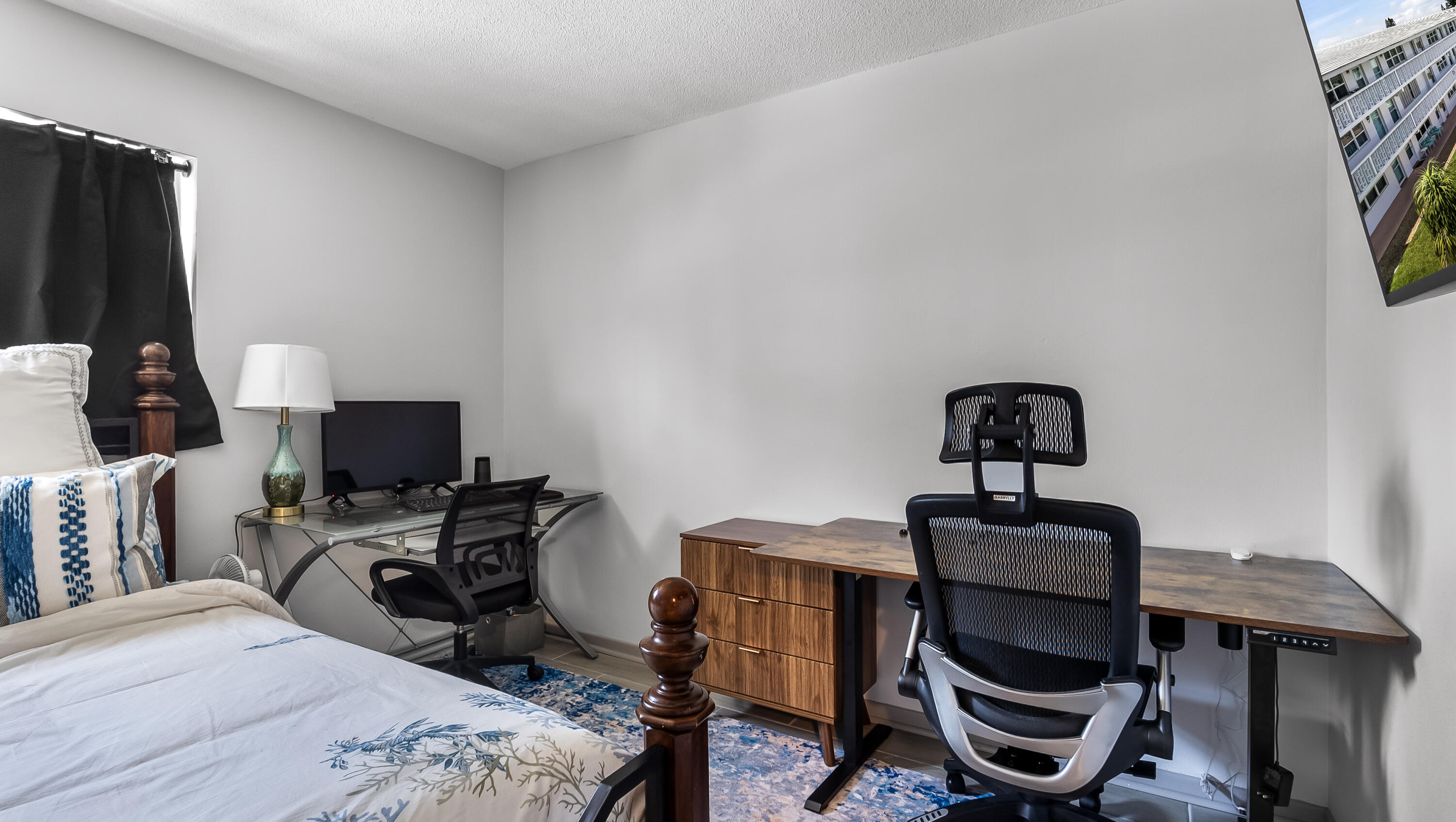 LEISURE BY THE SEA CONDO - Residential
