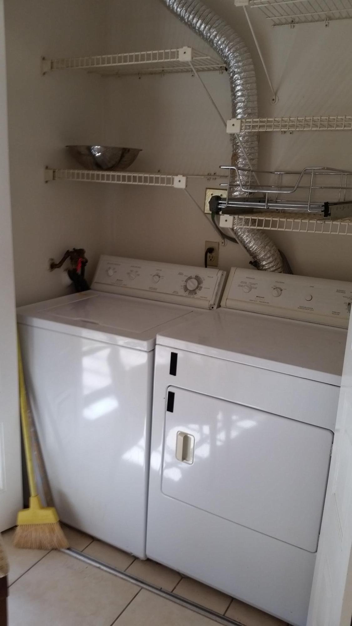 CAMELOT VILLAGE SEC 3 - Residential Lease