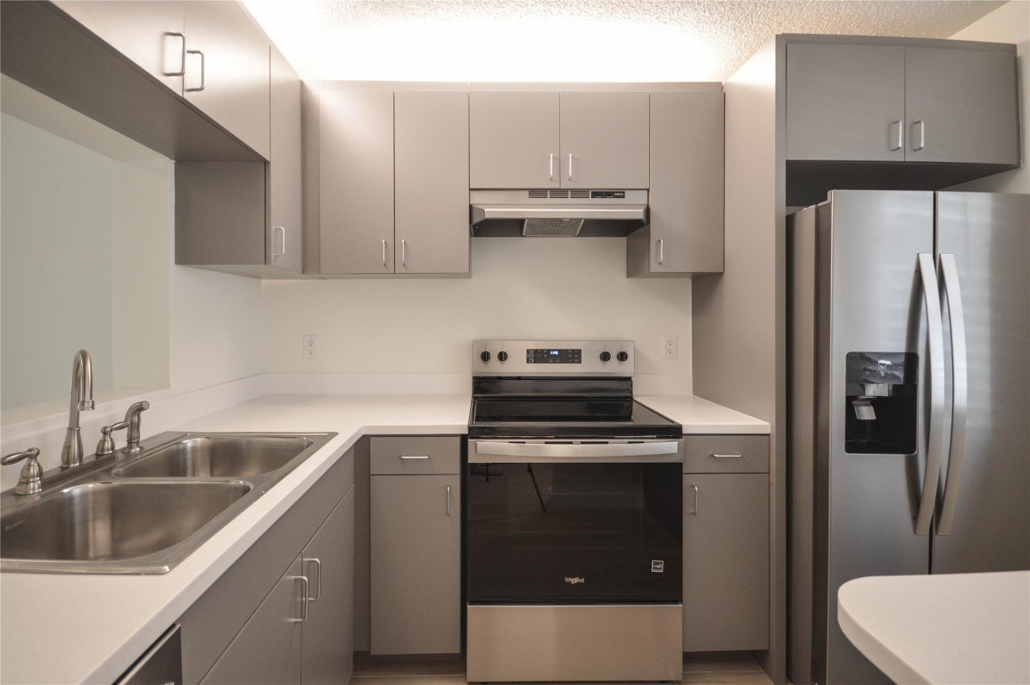 3151 SE Aster Lane 1301, Stuart, FL, 34994/$229,900 3 3151 SE Aster Lane 1301