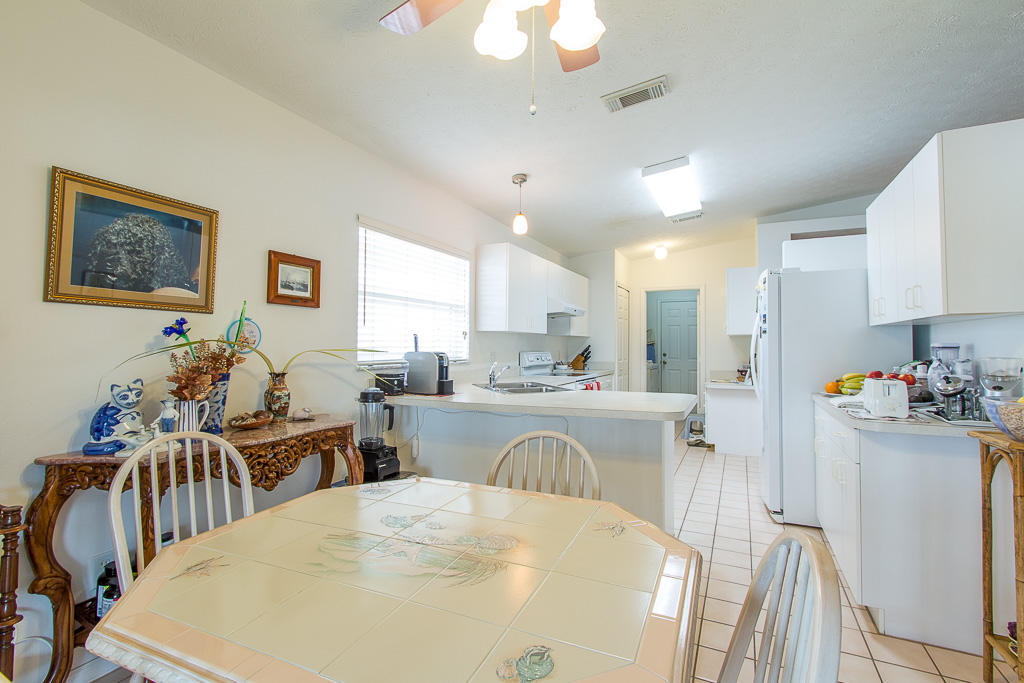 PALM GROVE SUBDIVISION - Residential