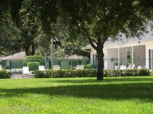 LIMETREE CONDO - Residential