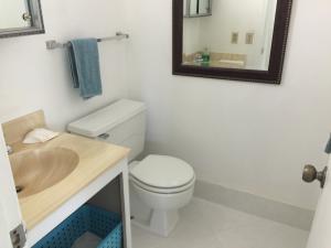 LIMETREE CONDO - Residential