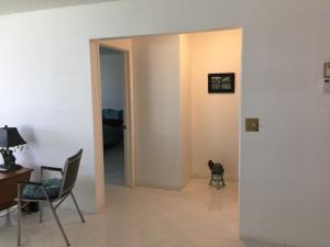 LIMETREE CONDO - Residential