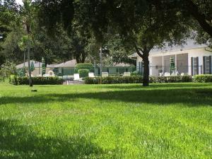 LIMETREE CONDO - Residential