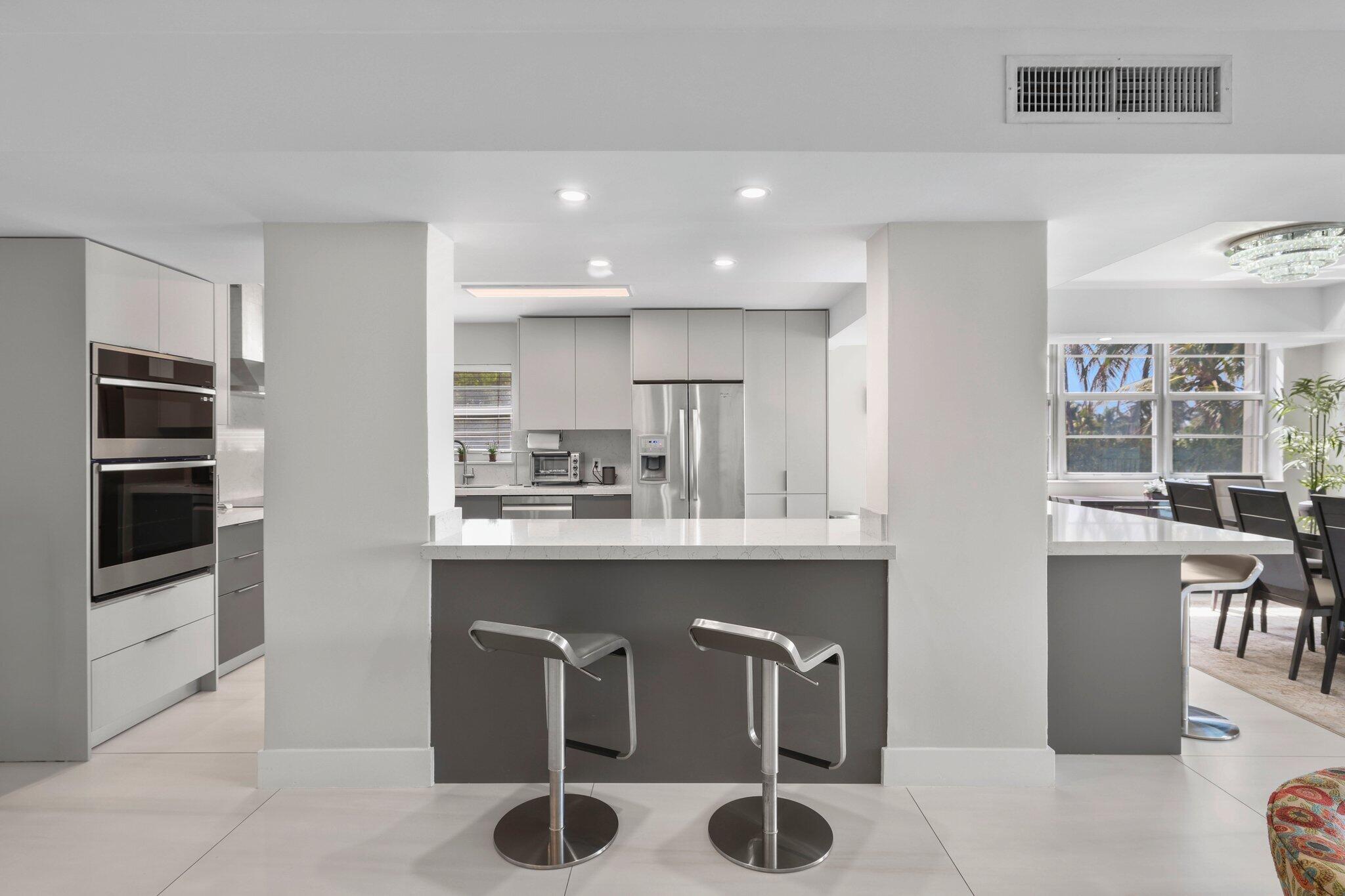 10180 W Bay Harbor Drive 2a