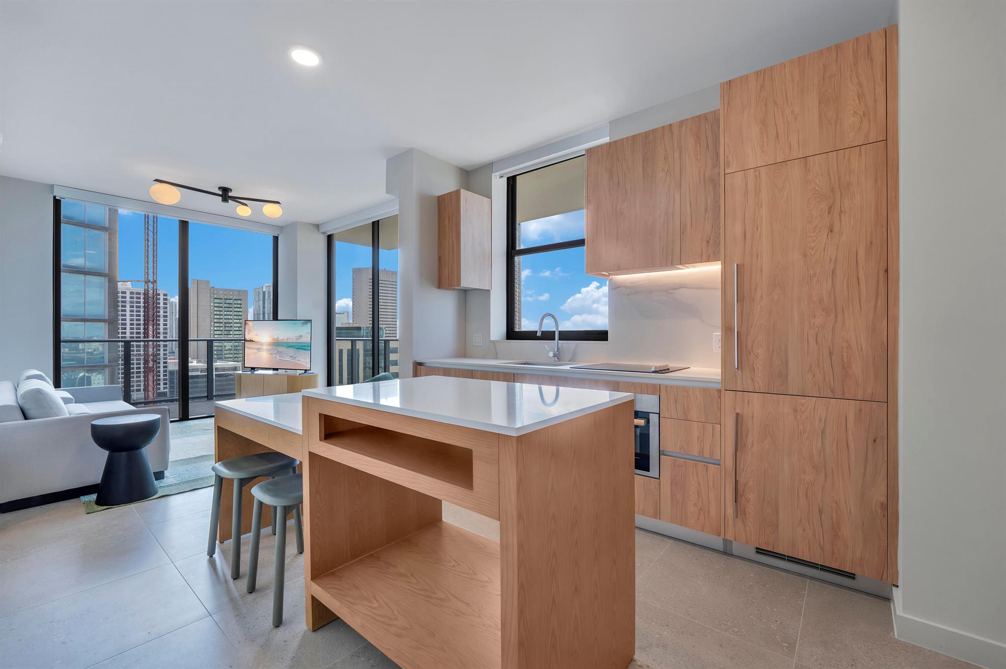 11 E 6th Street 2201