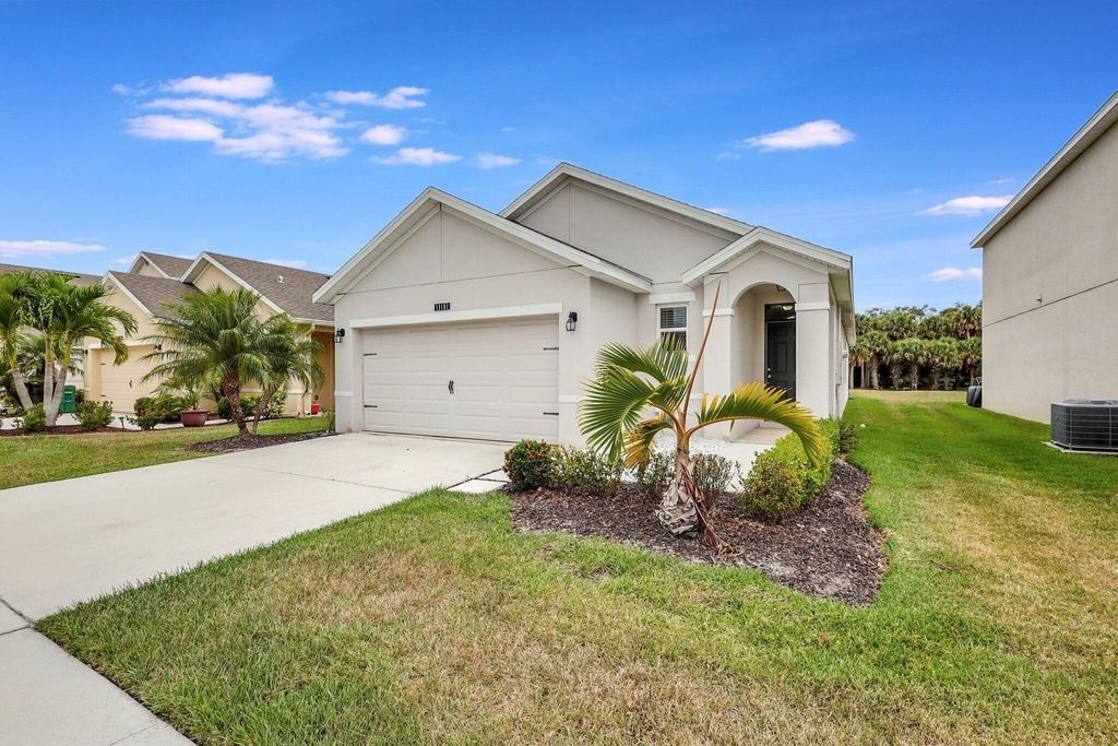 Photo of 11181 SW Sophronia Street, Port Saint Lucie, FL 34987 (MLS # R11102294)