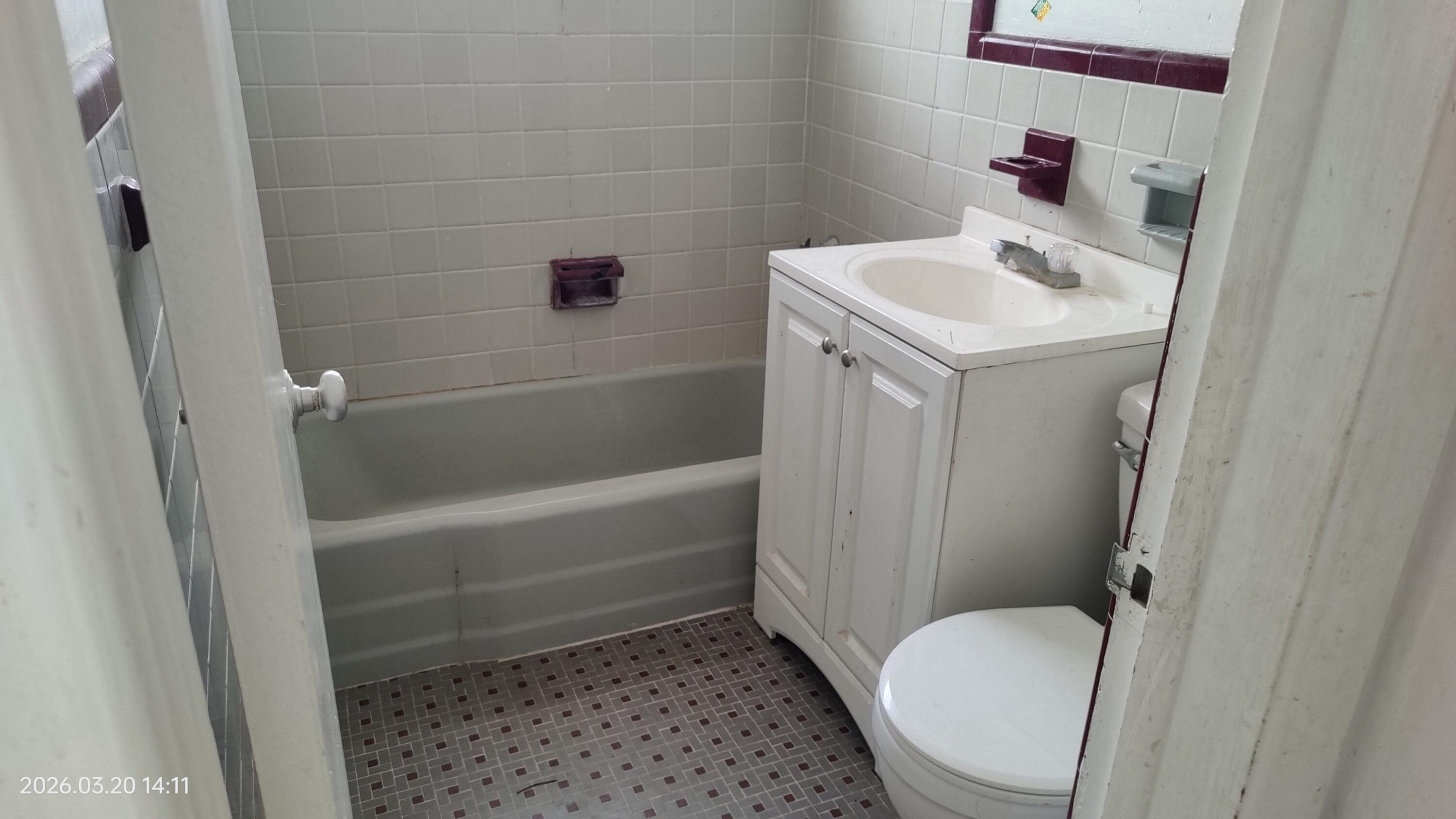 BOWLING GREEN - Residential Income