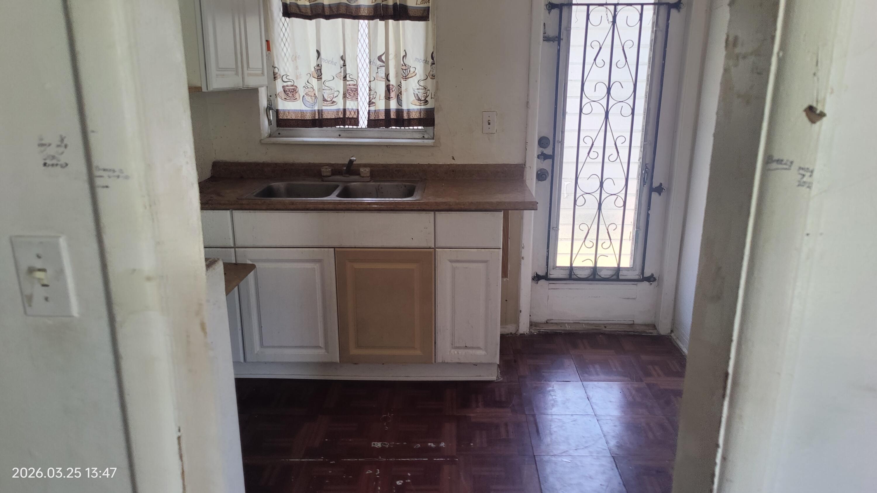 BOWLING GREEN - Residential Income