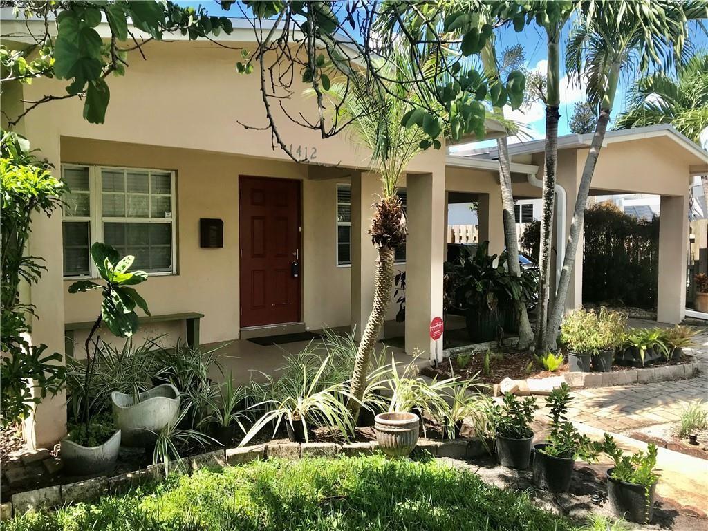 COMING SOON STATUS! POINSETTIA AREA, 3 BEDROOMS & 2 BATHROOMS, WITH NEUTRAL TILE FLOORING THROUGHOUT. UPDATED WITH SKIM COATED CEILING AND KITCHEN WITH DINING AREA. LAUNDRY ROOM WITH WASHER, DRYER, AND NEW 50 GALLON HOTWATER HEATER. LARGE CARPORT WITH BRICK PAVER DRIVEWAY. GREAT BACKYARD ENTIRELY FENCED WITH TROPICAL LANDSCAPING, EXTERIOR LIGHTING, AND PATIO. CLOSE TO BEACH, SHOPPING AND RESTURANTS.