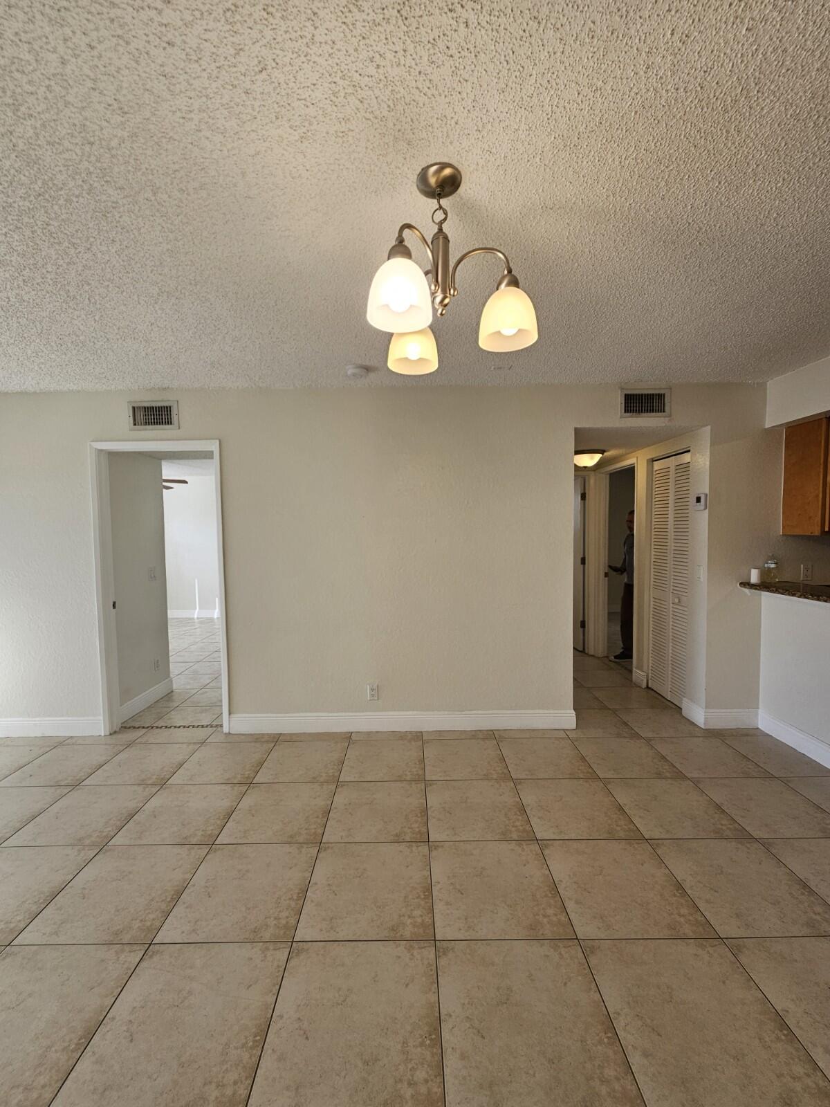 PALM BEACH PLACE CONDO - Residential Lease