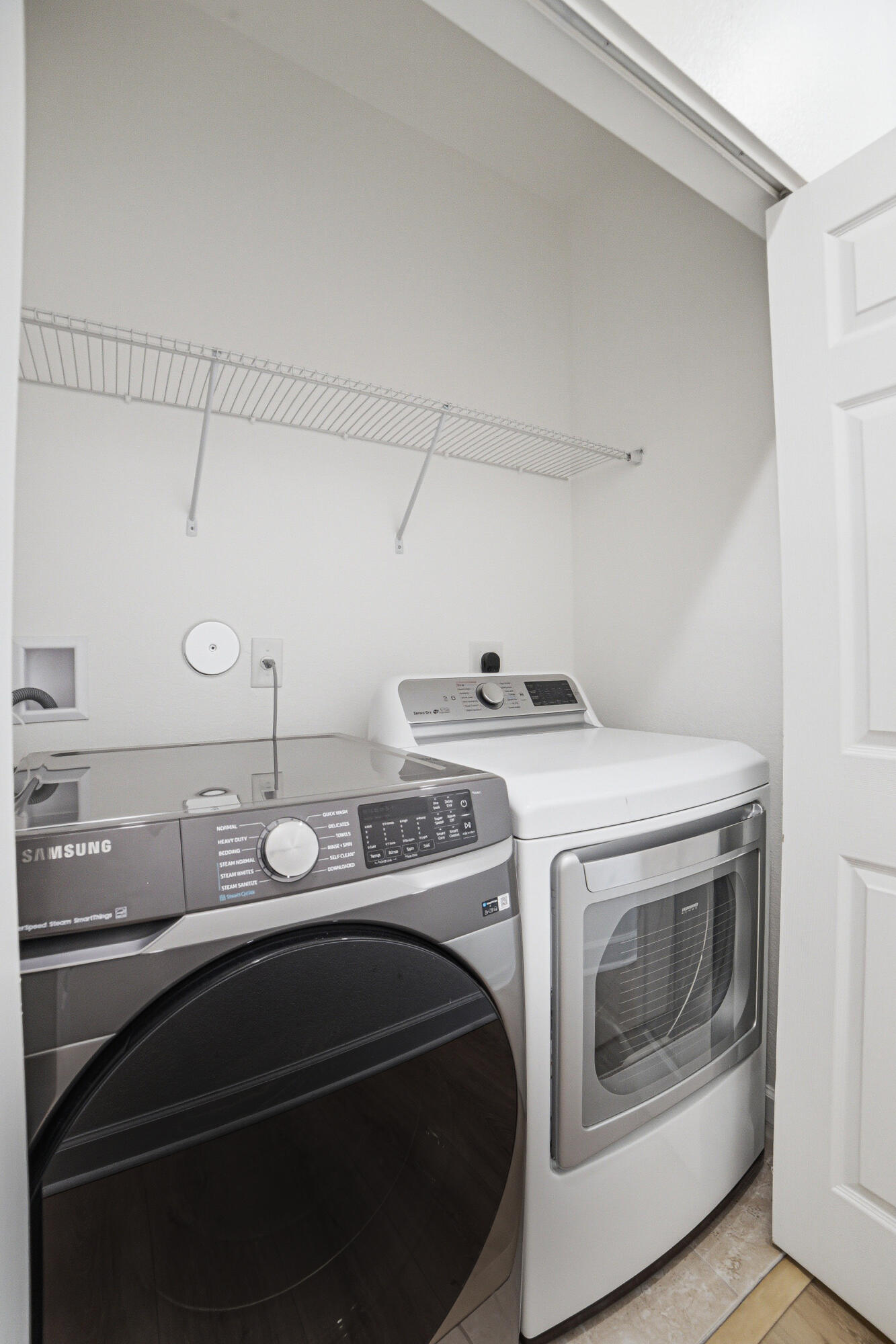 CHELSEA PLACE - Residential