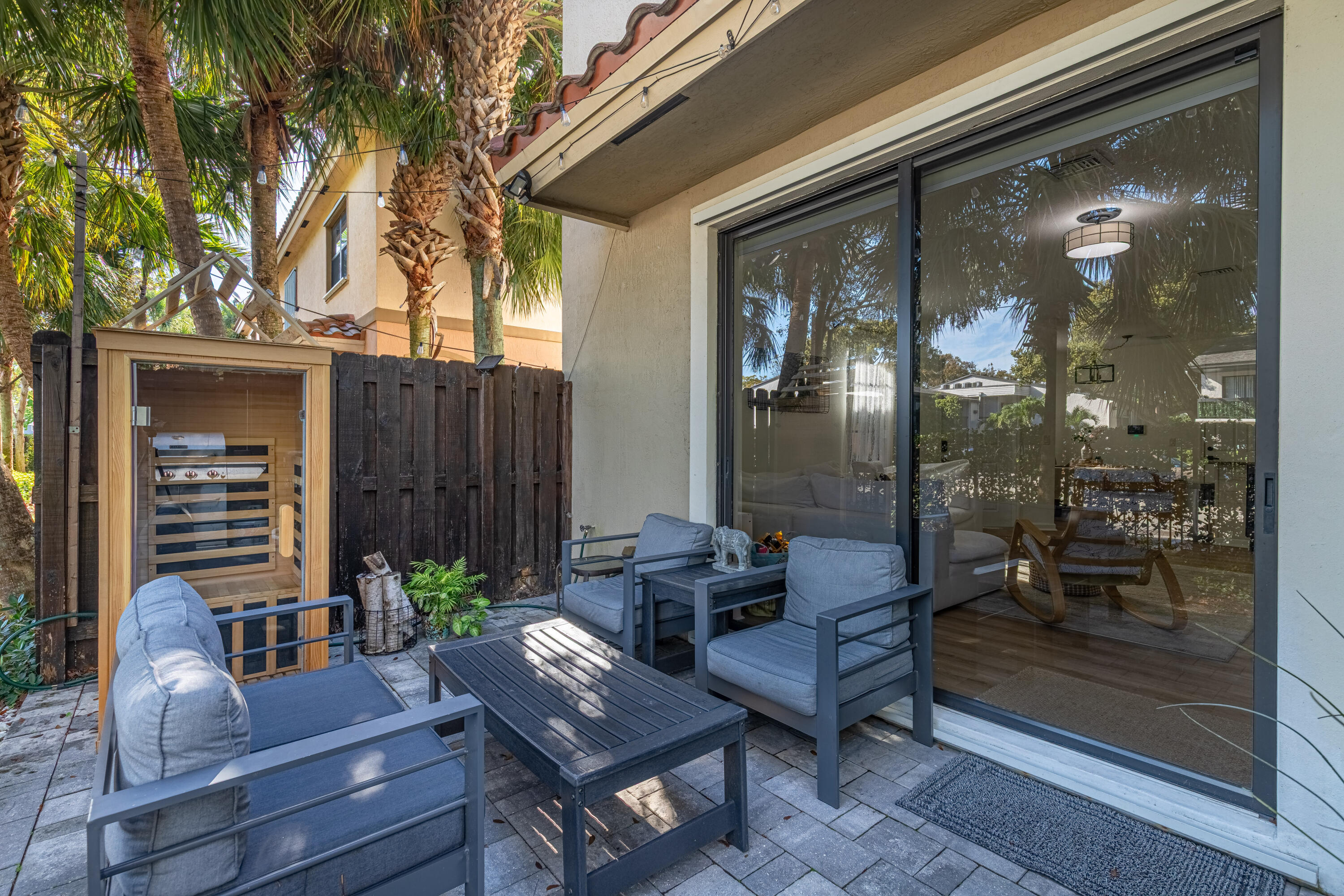 CHELSEA PLACE - Residential