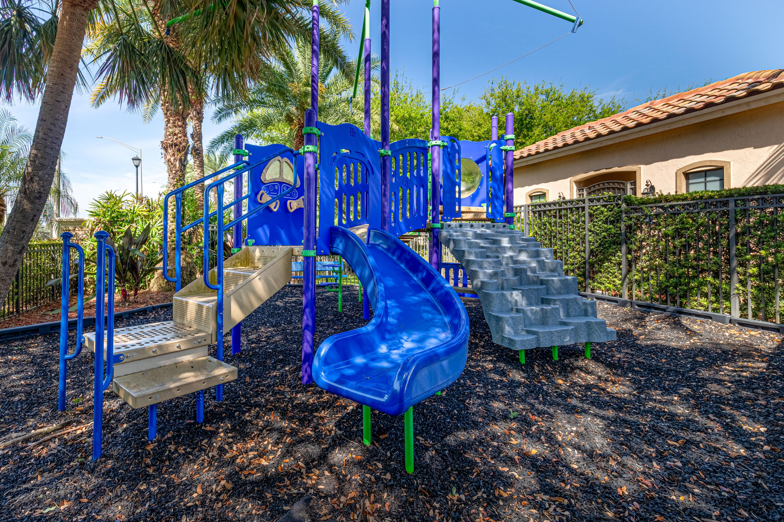 CHELSEA PLACE - Residential