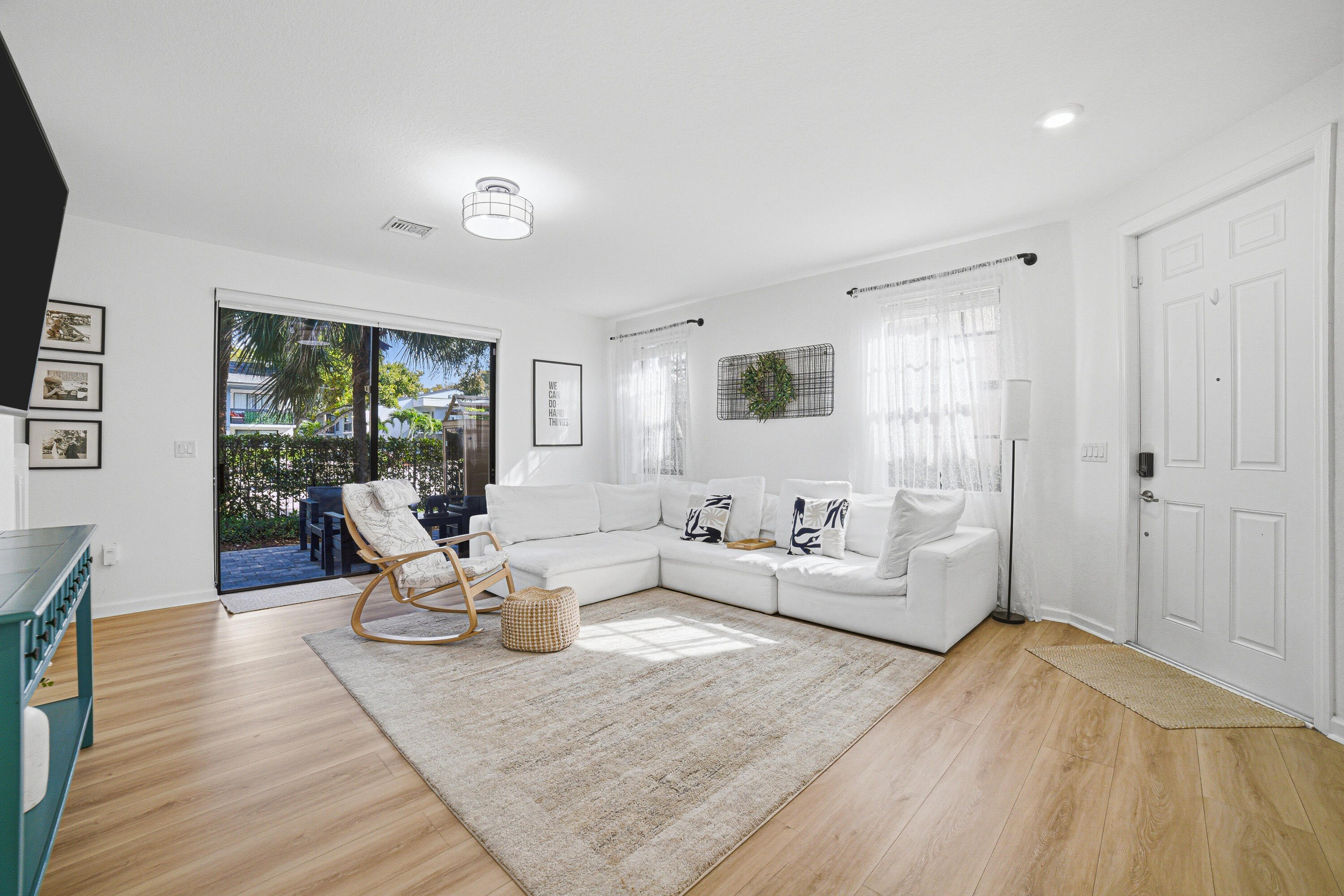 CHELSEA PLACE - Residential