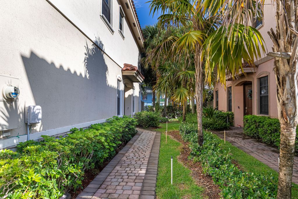 Photo of 5931 NW 56th Place #Unit 5931, Tamarac, FL 33319 (MLS # B26004838)