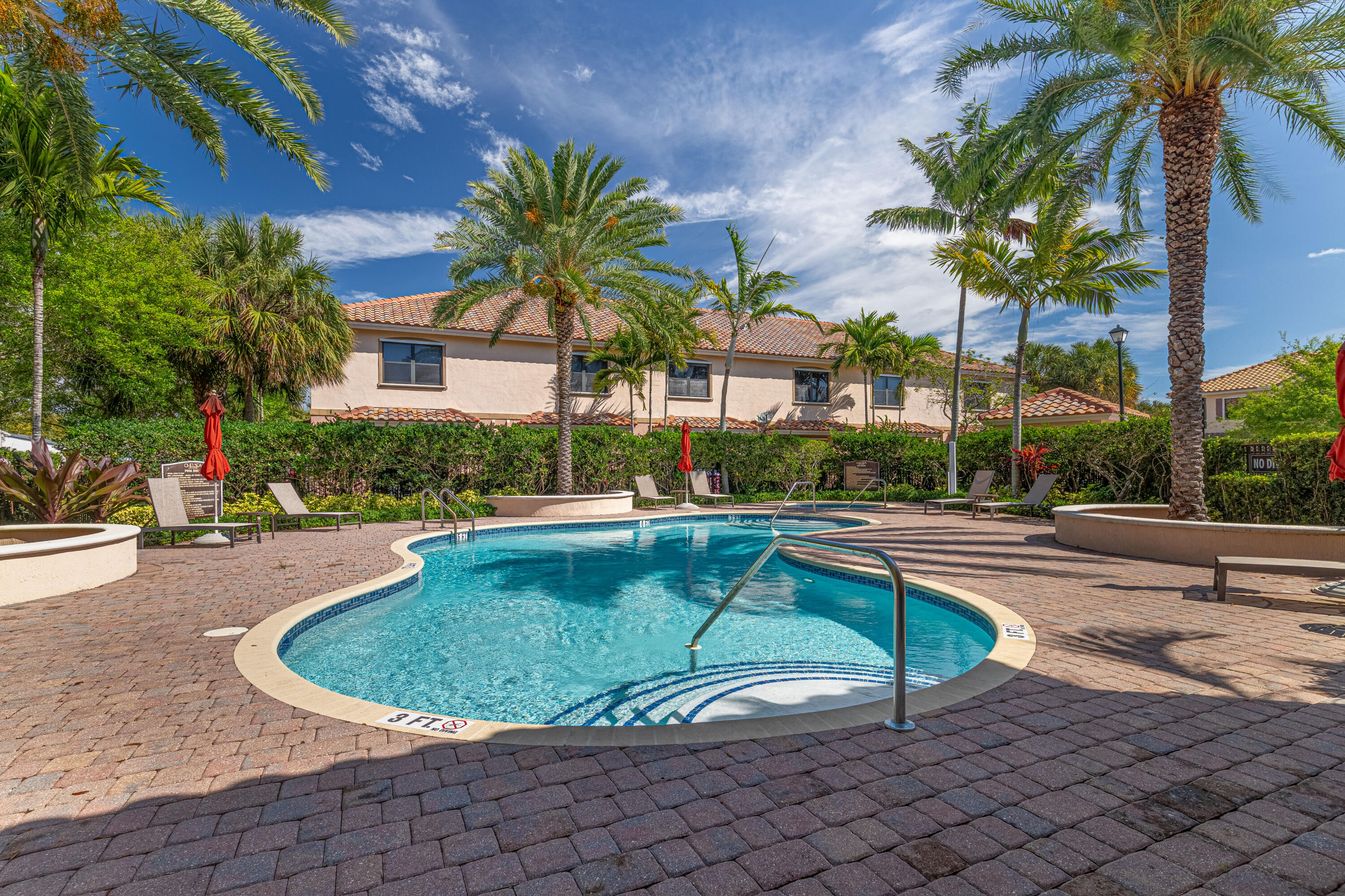 CHELSEA PLACE - Residential