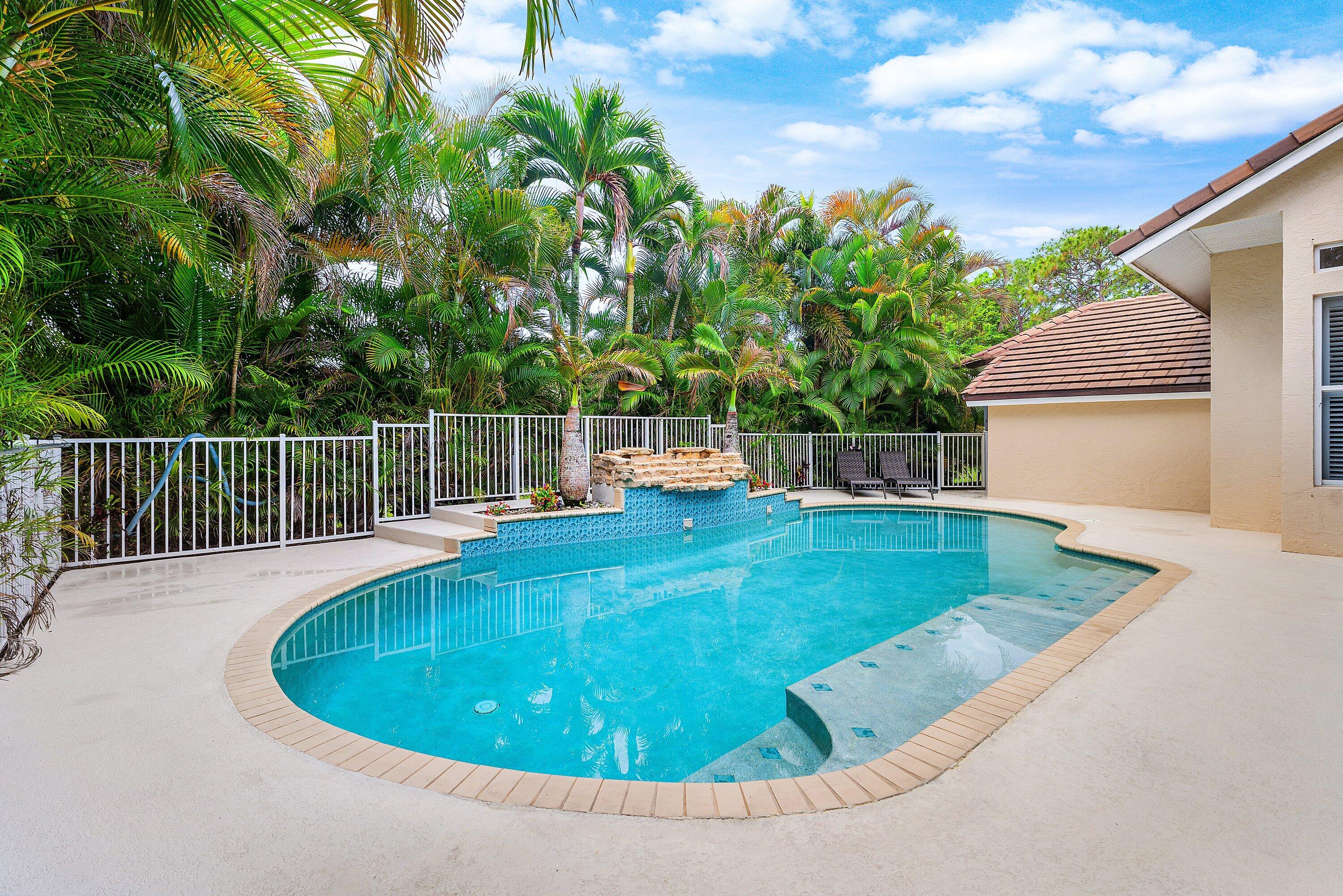 The Acreage - Residential