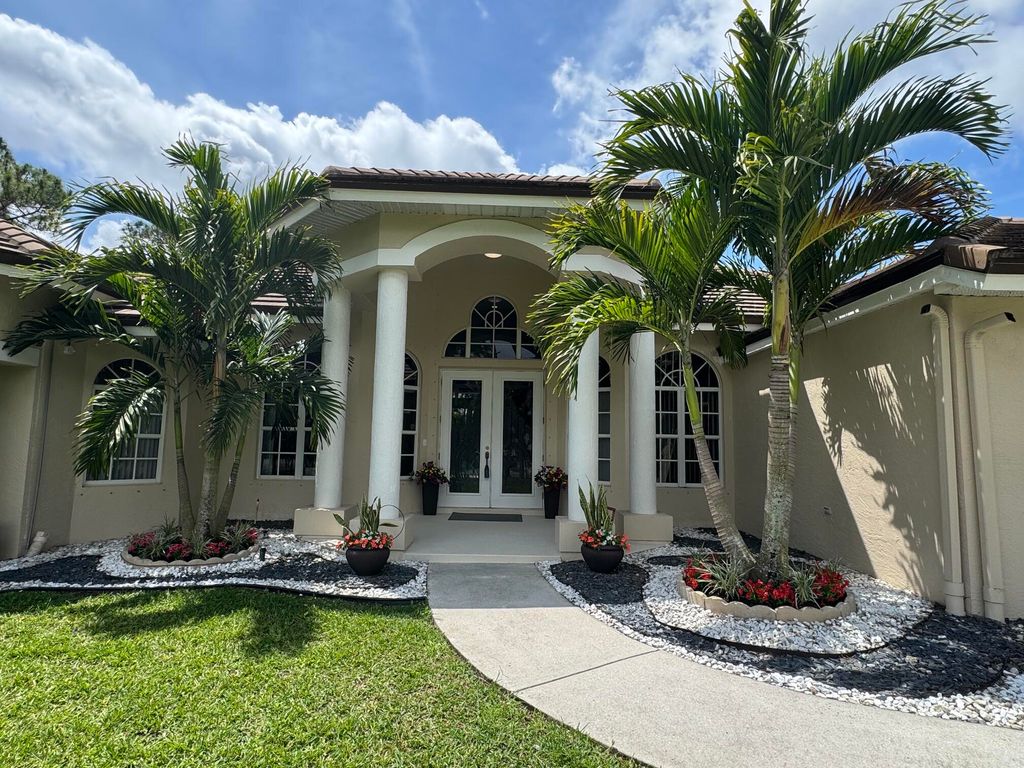 Photo of 12328 85th Road N, West Palm Beach, FL 33412 (MLS # B26018044)