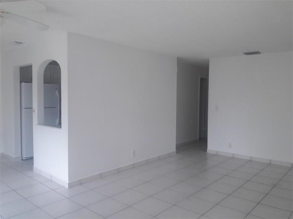 Lauderdale West - Residential