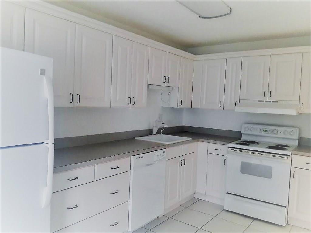 Lauderdale West - Residential