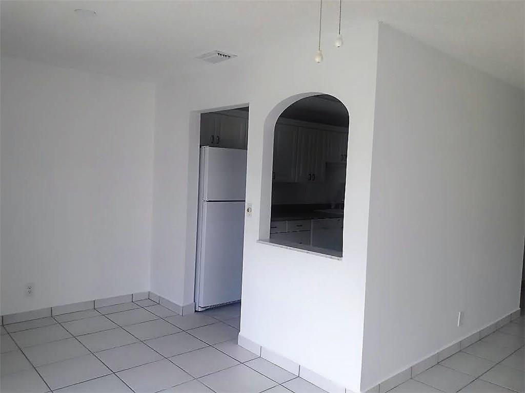 Lauderdale West - Residential