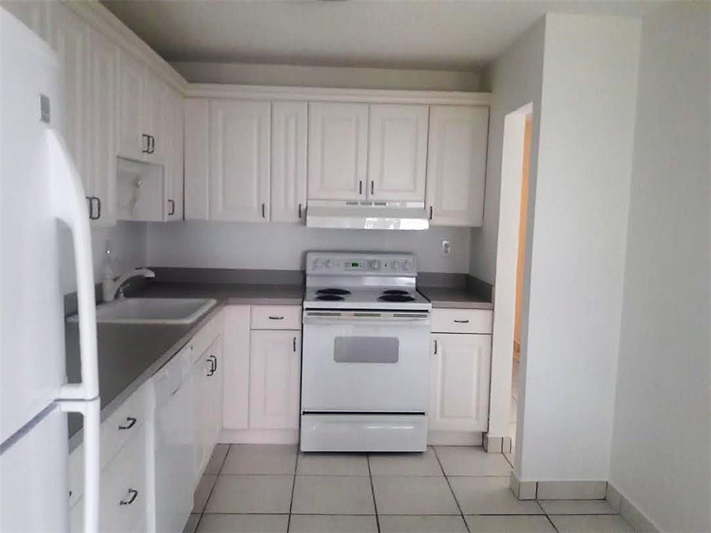 Lauderdale West - Residential