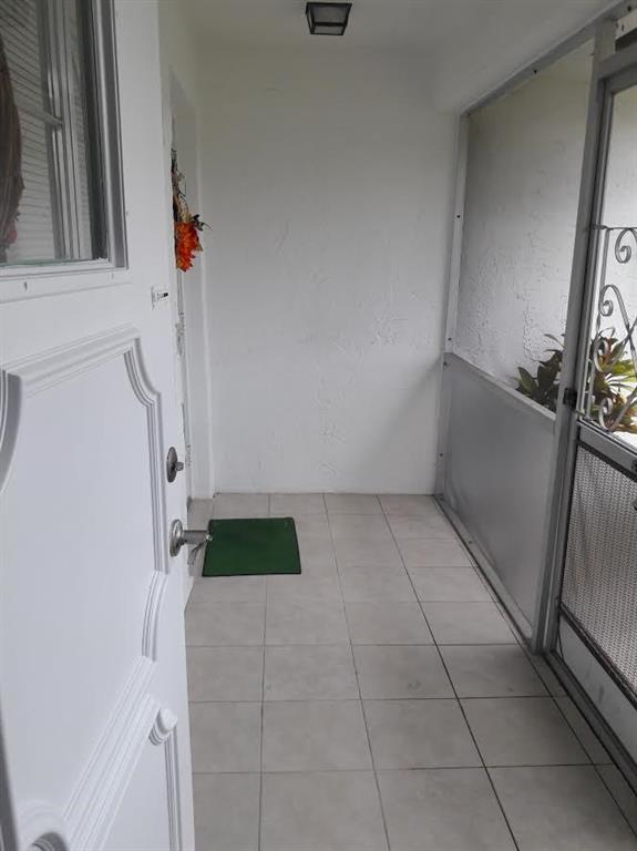 Lauderdale West - Residential