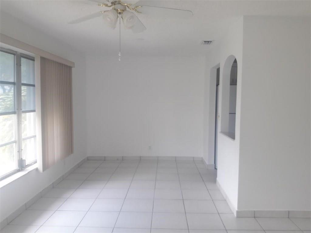 Lauderdale West - Residential