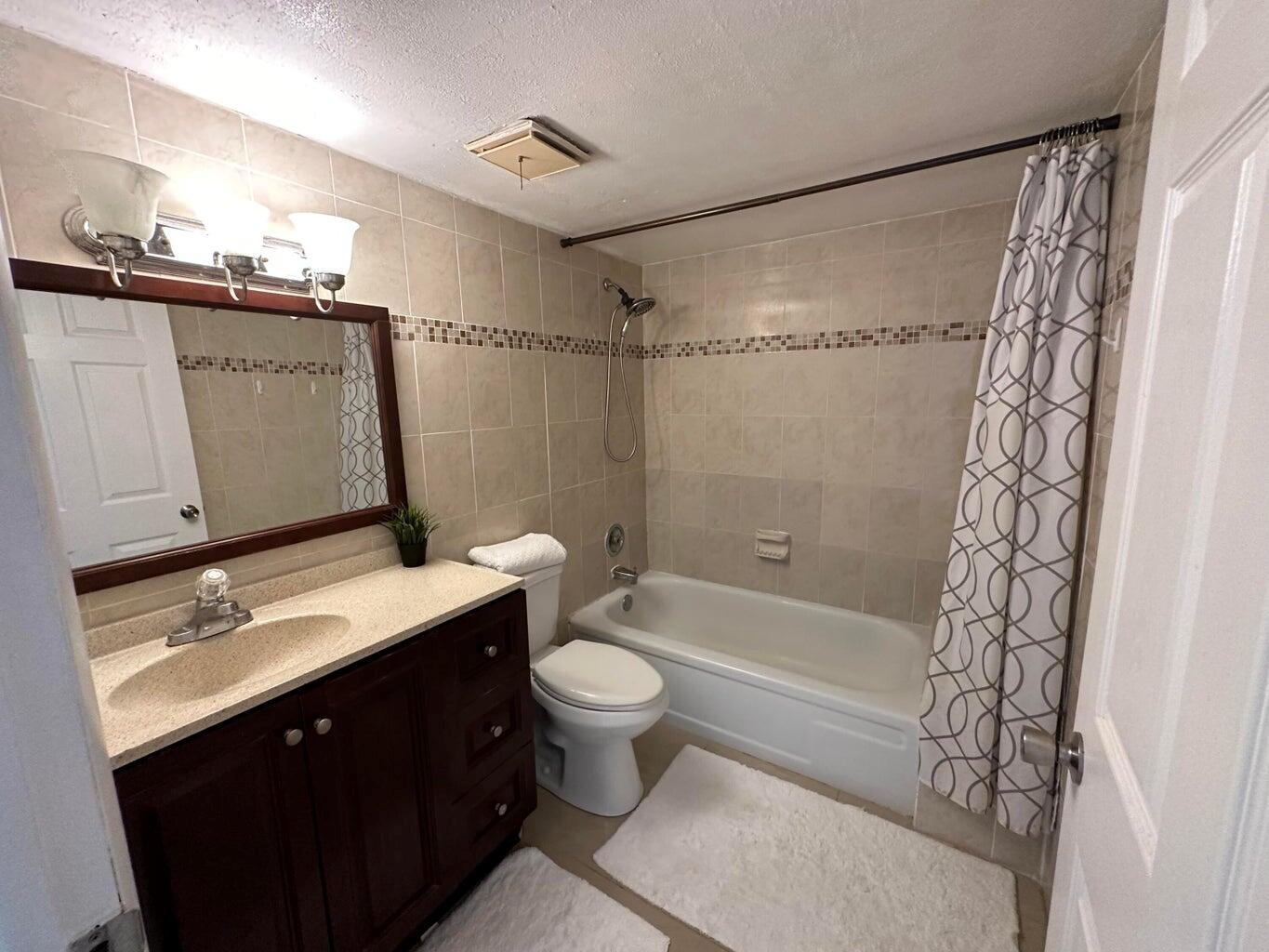 VILLAGES OF ORIOLE BONAIR - Residential Lease