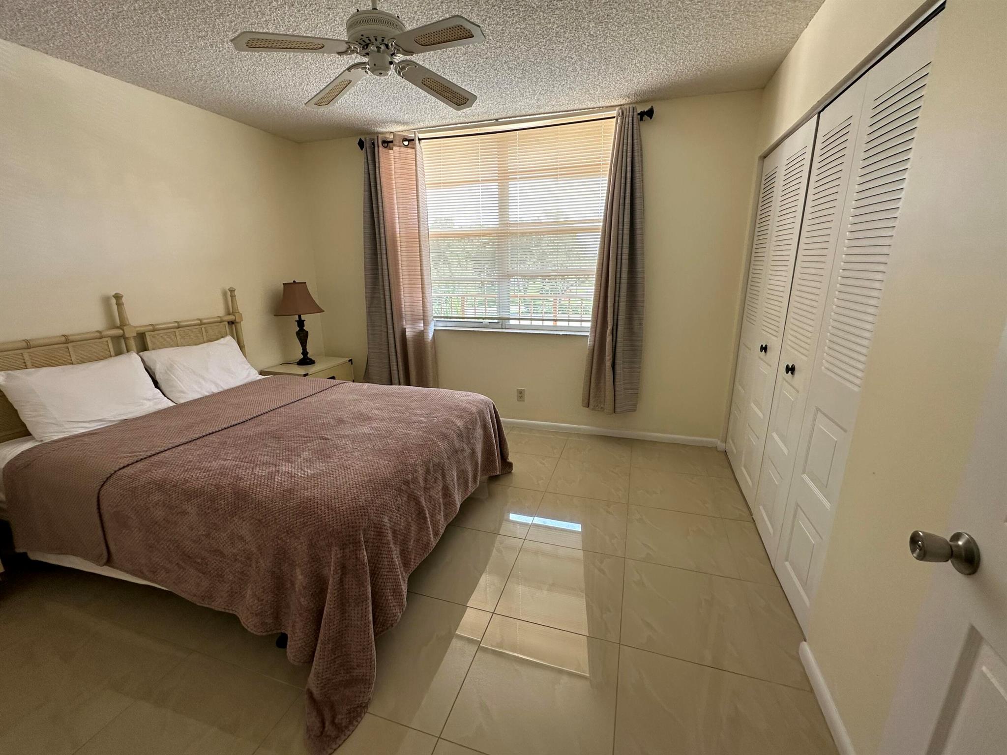 VILLAGES OF ORIOLE BONAIR - Residential Lease