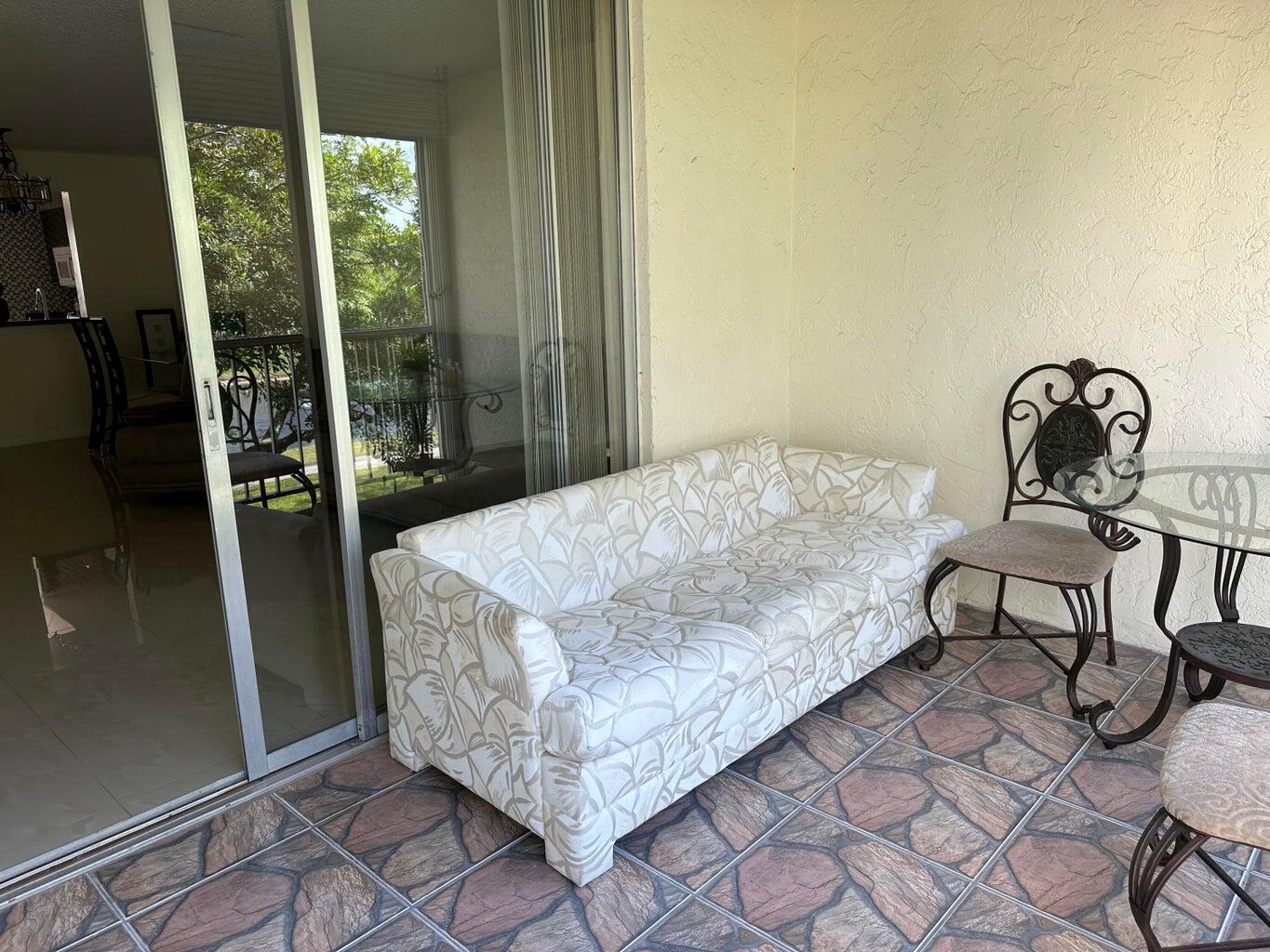 VILLAGES OF ORIOLE BONAIR - Residential Lease