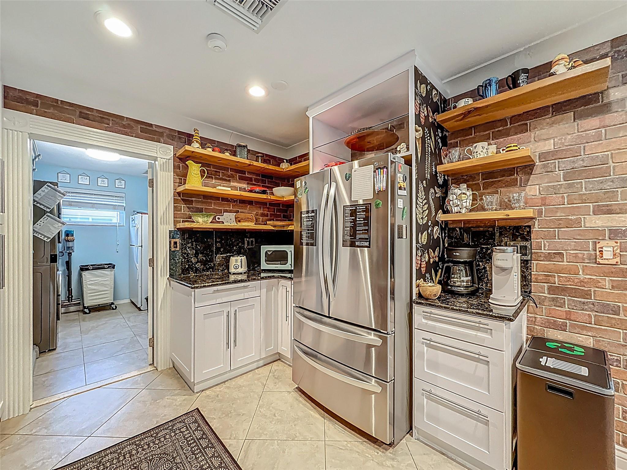 RIVERLAND VILLAGE SEC ONE - Residential