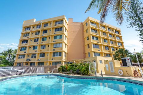 2400 NE 9th St 501 Fort Lauderdale FL 33304