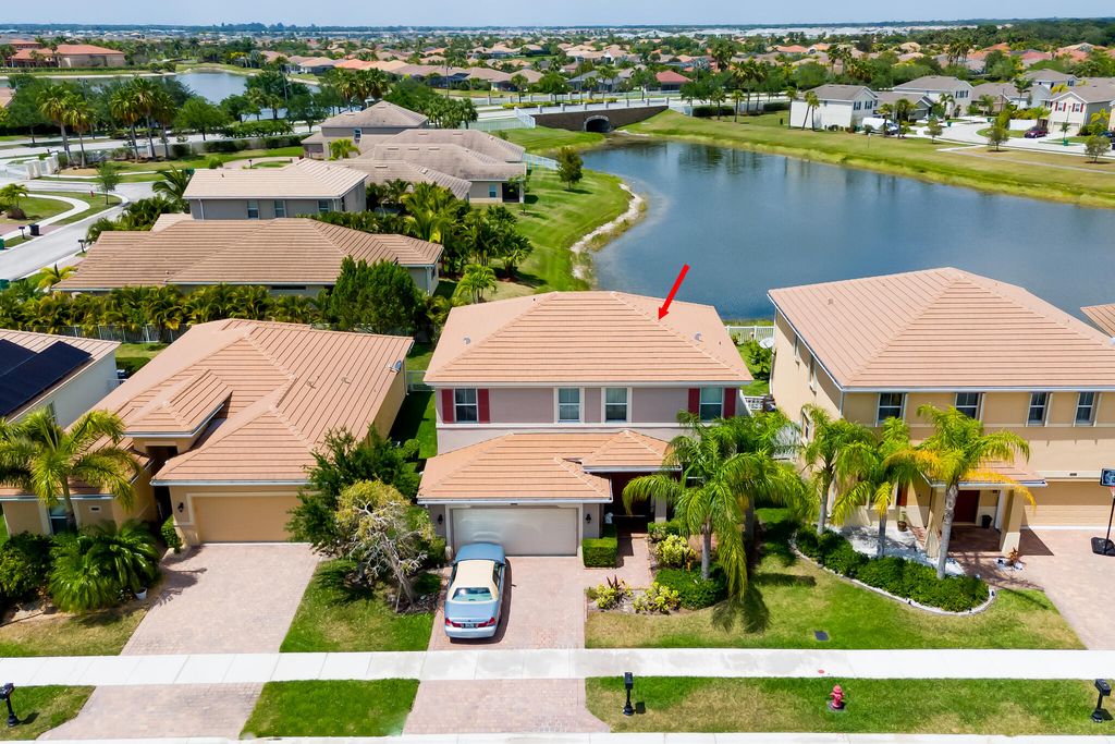 Photo of 11518 SW Halton Street, Port Saint Lucie, FL 34987 (MLS # R10981058)