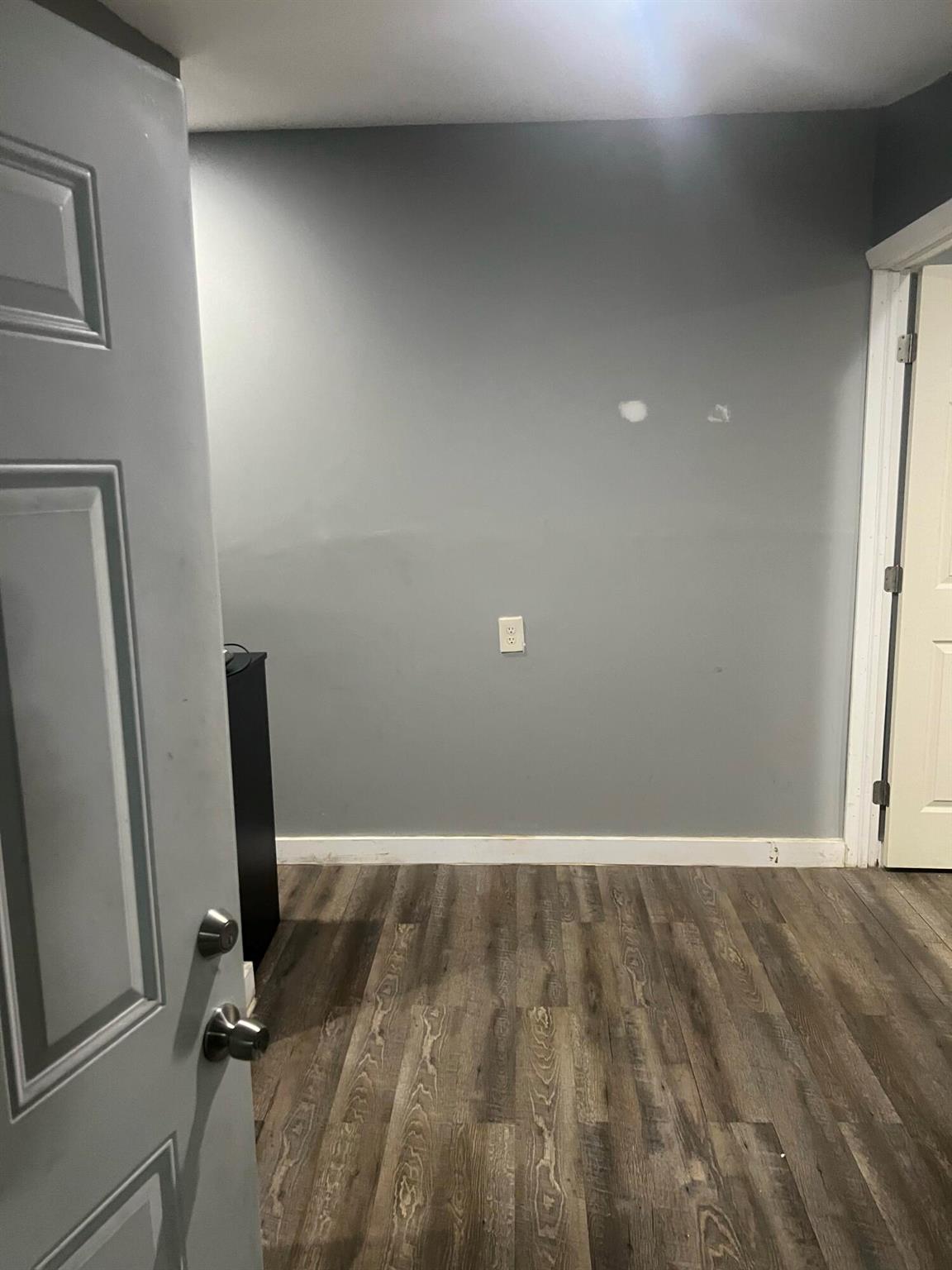 DRIFTWOOD PLAZA - Residential Lease