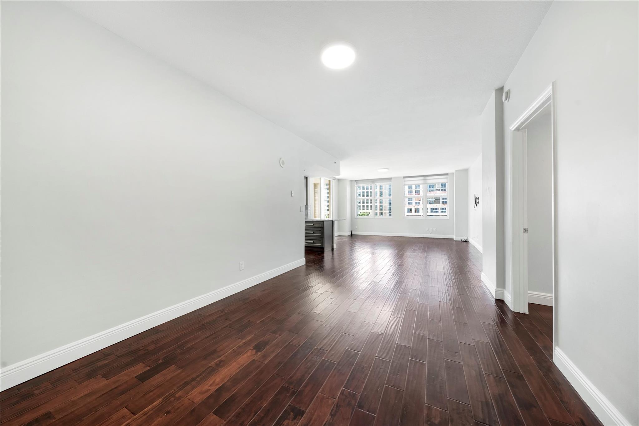 511 SE 5th Ave 1116