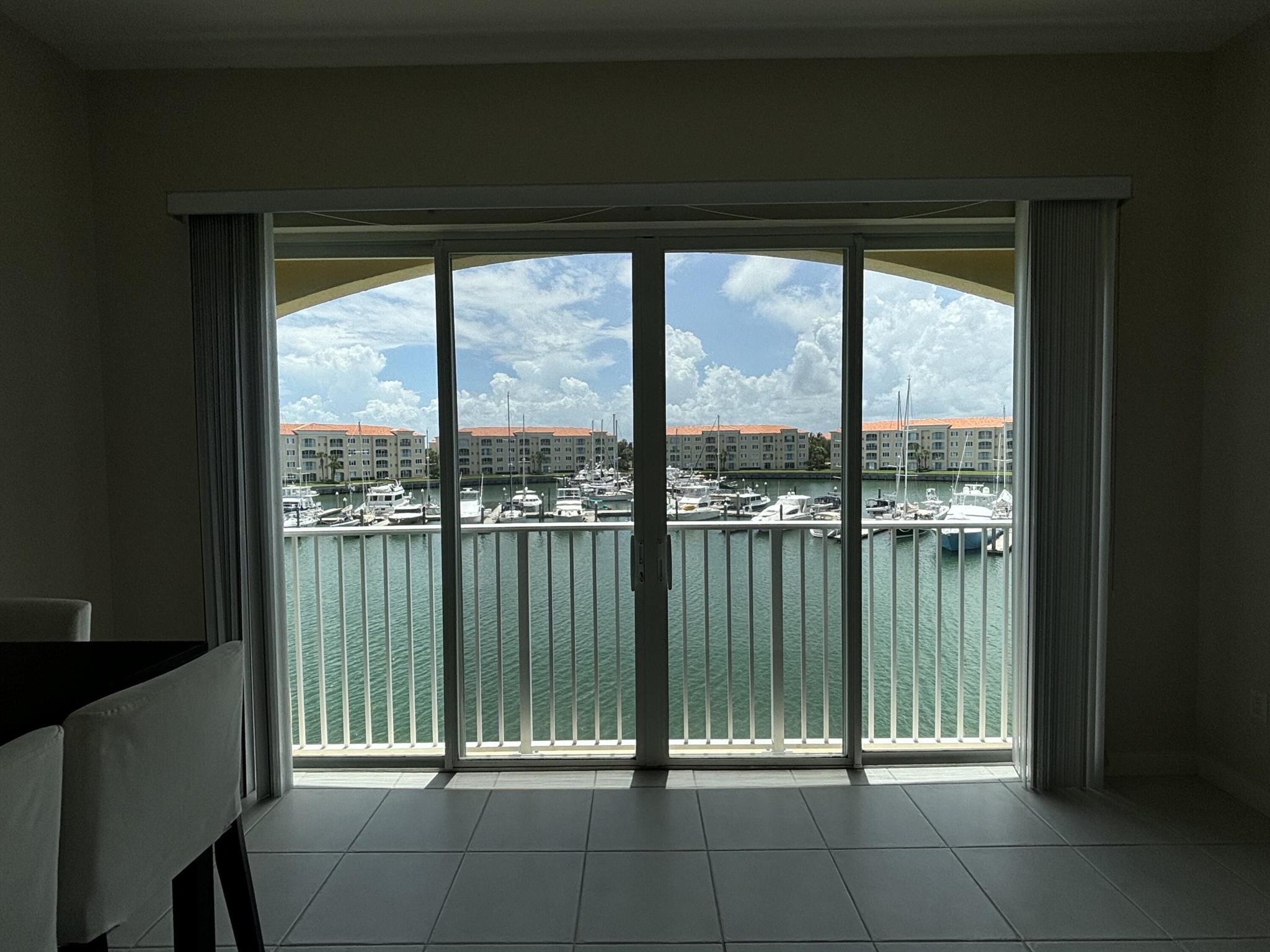 Perfectly located 3rd floor condo overlooking the widest part of the beautiful Harbour Isle Marina!Fully Furnished.Hardly ever lived in.Call for more info or an appointment to preview.