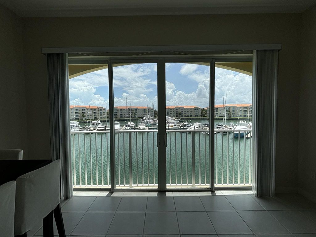 Photo of 10 Harbour Isle Drive E #302, Fort Pierce, FL 34949 (MLS # R11114951)