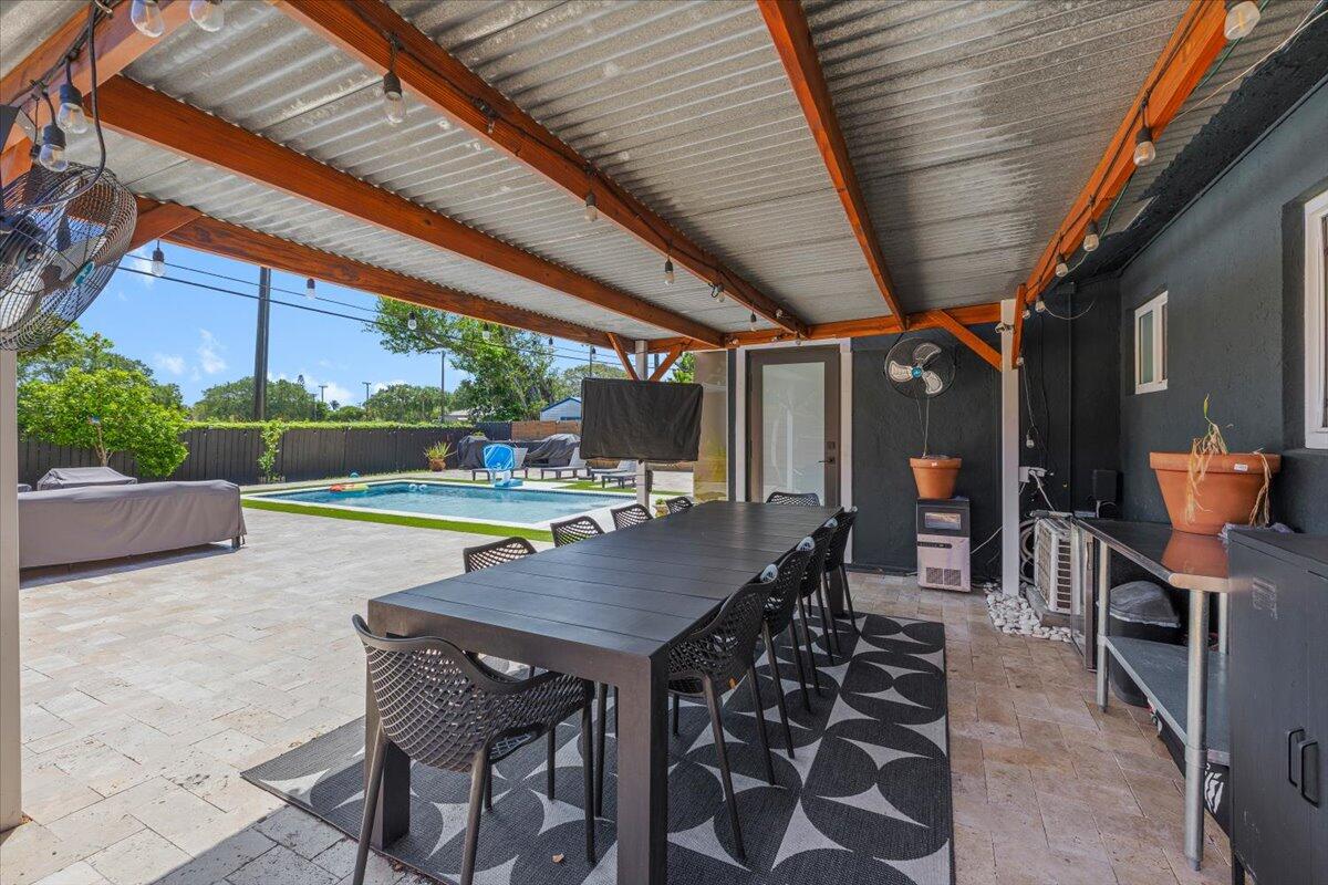 Floral Heights 1st Add 37 - Residential