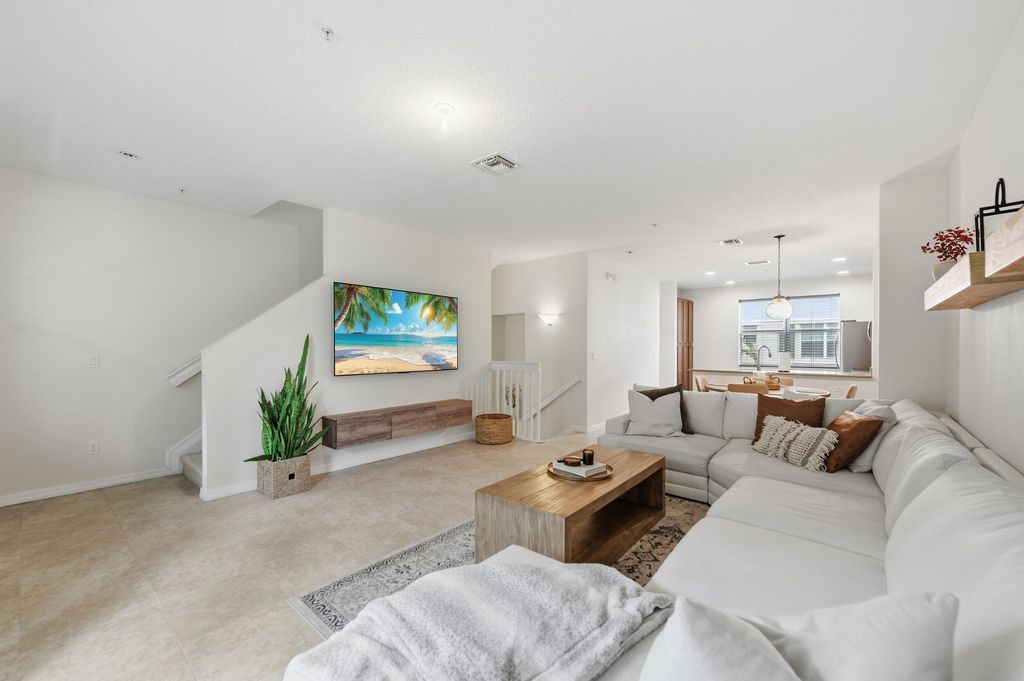 Photo of 1923 Via Granada, Boynton Beach, FL 33426 (MLS # R11161916)