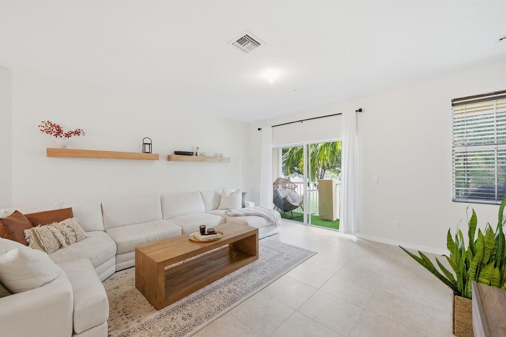 Photo of 1923 Via Granada, Boynton Beach, FL 33426 (MLS # R11161916)