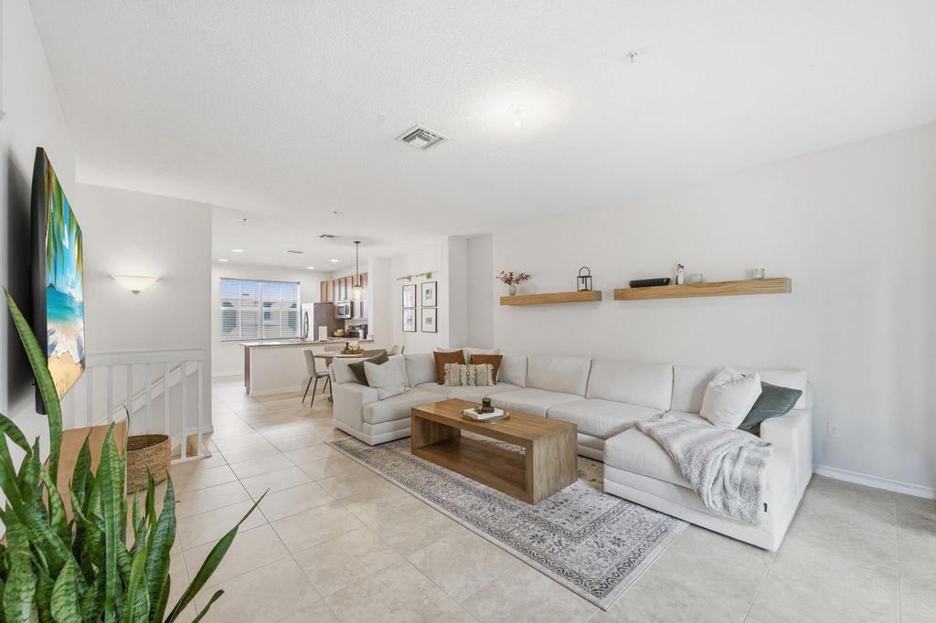 Photo of 1923 Via Granada, Boynton Beach, FL 33426 (MLS # R11161916)